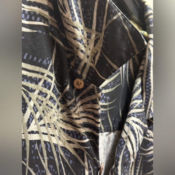 Joseph & Feiss s/s printed shirt. Black/Olive/Tan size 3XLT. 100% Silk - Picture 5 of 11